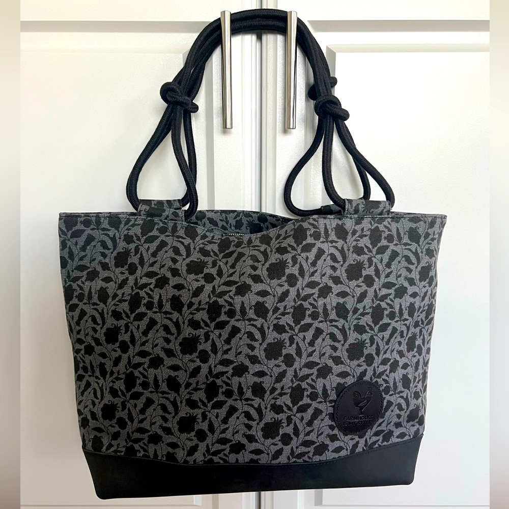 NWOT Farmhouse Is My Style Handbag